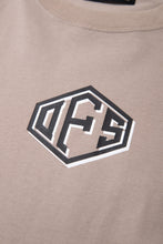 画像をギャラリービューアに読み込む, DFS-logo Long Sleeve T-shirt Beige
