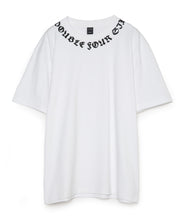 画像をギャラリービューアに読み込む, DOUBLE FOUR SIX-Neckline Logo T-Shirt White
