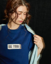 画像をギャラリービューアに読み込む, Message Print T-shirt Navy
