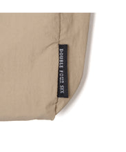 画像をギャラリービューアに読み込む, DOUBLE FOUR SIX-Nylon Travel Pouch Greige
